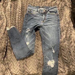 Ambercrombie & Fitch Harper Low Rise Ankle Jeggings